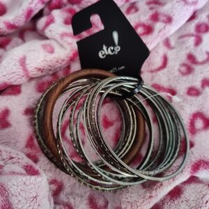 BANGLES.BANGLES AND MORE BANGLES